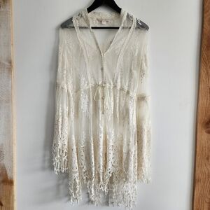 Biston Proper Embroidered Lace Tunic Cream Sheer Lace Size M